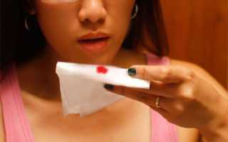 Кровь из горла