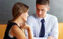 Как понять поведение молодого человека?