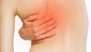 Боль в спине, левой лопатке и левом ребре