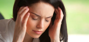 Болит голова, темнеет в глазах